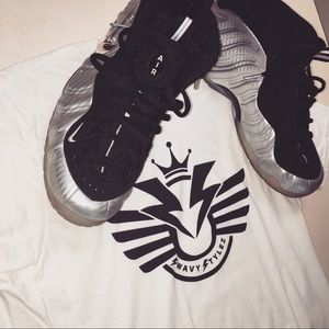 ⚡️W🅰️V🤸🏾‍♂️❗️ Swavy Stylez Tee Shirt